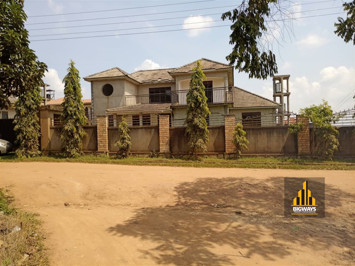 Storeyed house for sale in Bwelenga Wakiso