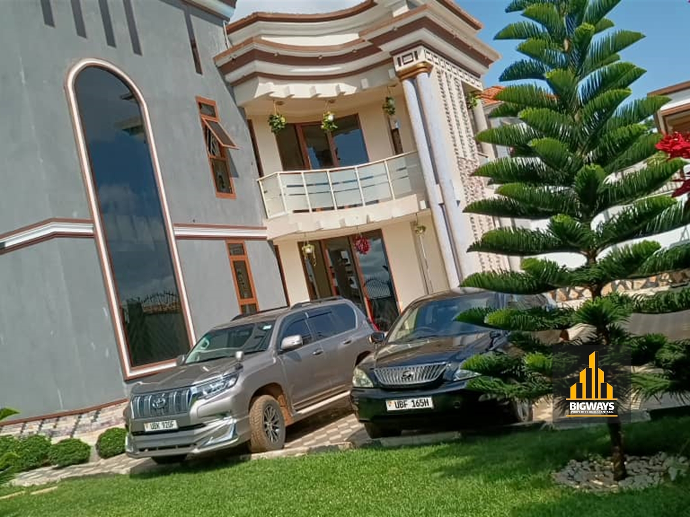 Storeyed house for sale in Namulanda Wakiso