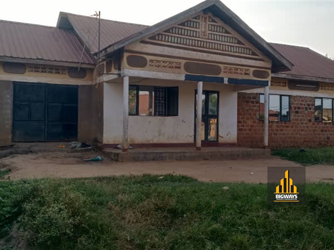 Shell House for sale in Bweyogerere Wakiso