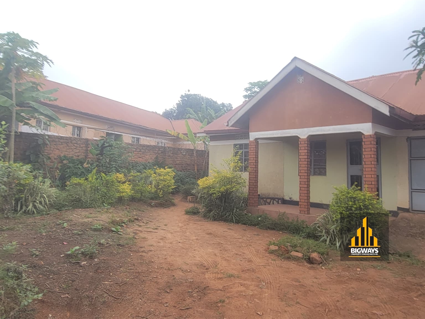 Bungalow for sale in Kyaliwajjala Wakiso