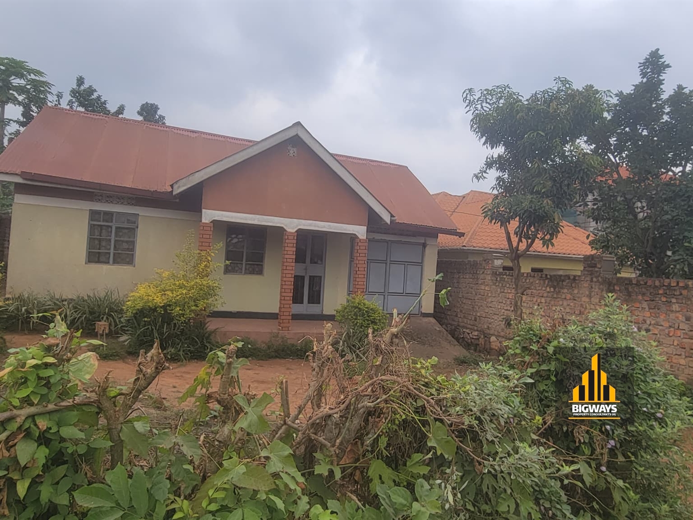 Bungalow for sale in Kyaliwajjala Wakiso