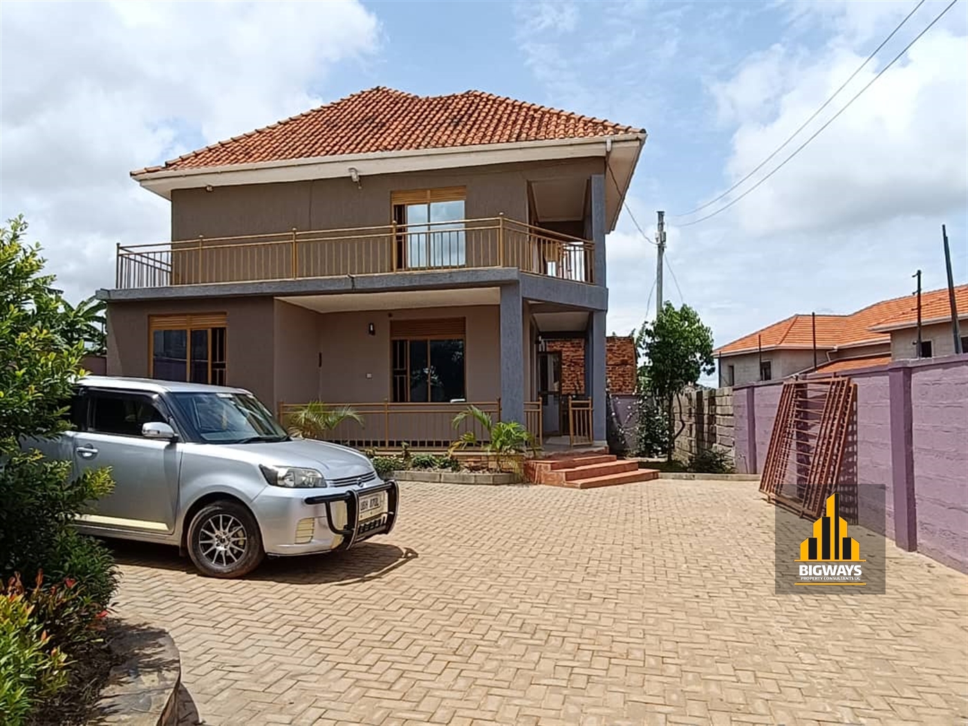 Storeyed house for sale in Kigo Wakiso