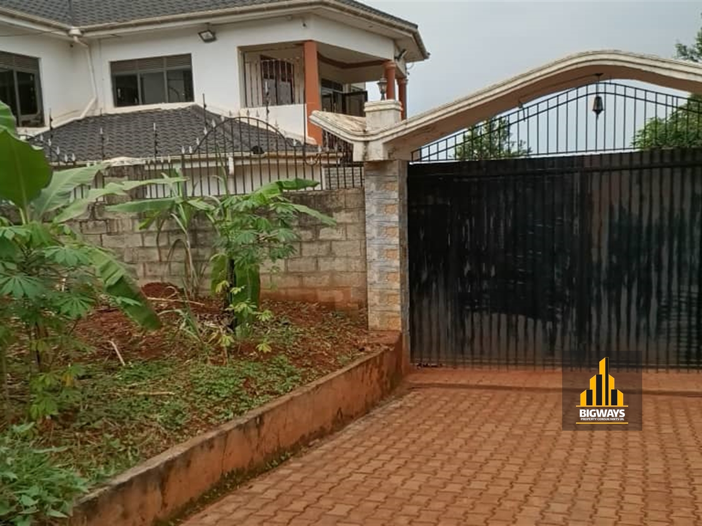 Storeyed house for sale in Namulanda Wakiso