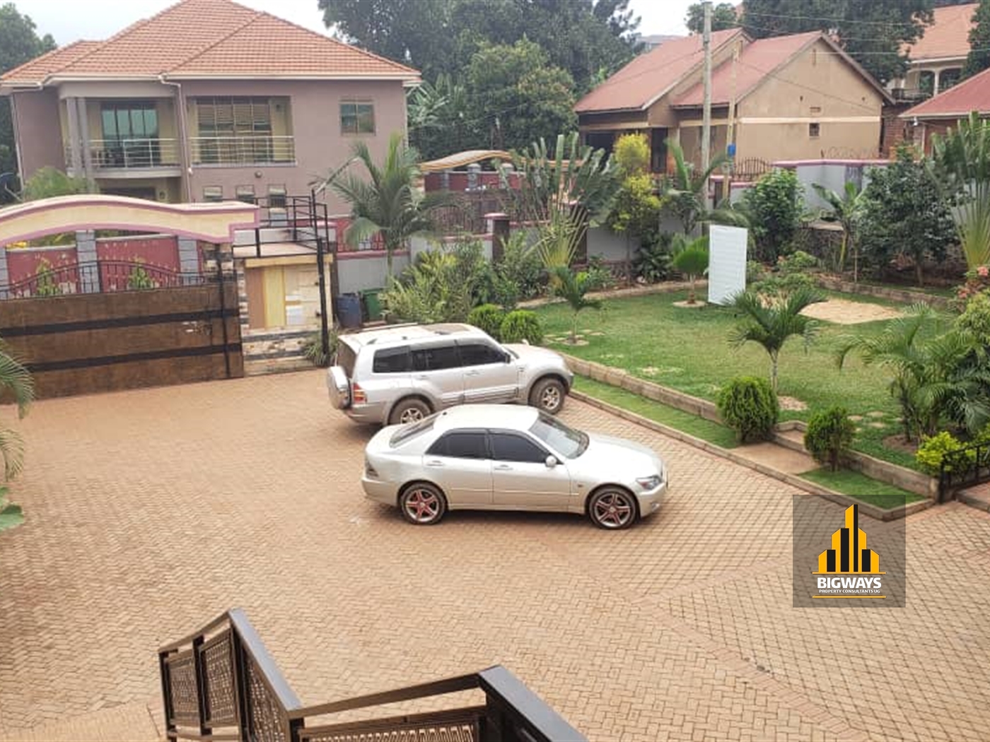 Apartment block for sale in Bwebajja Wakiso