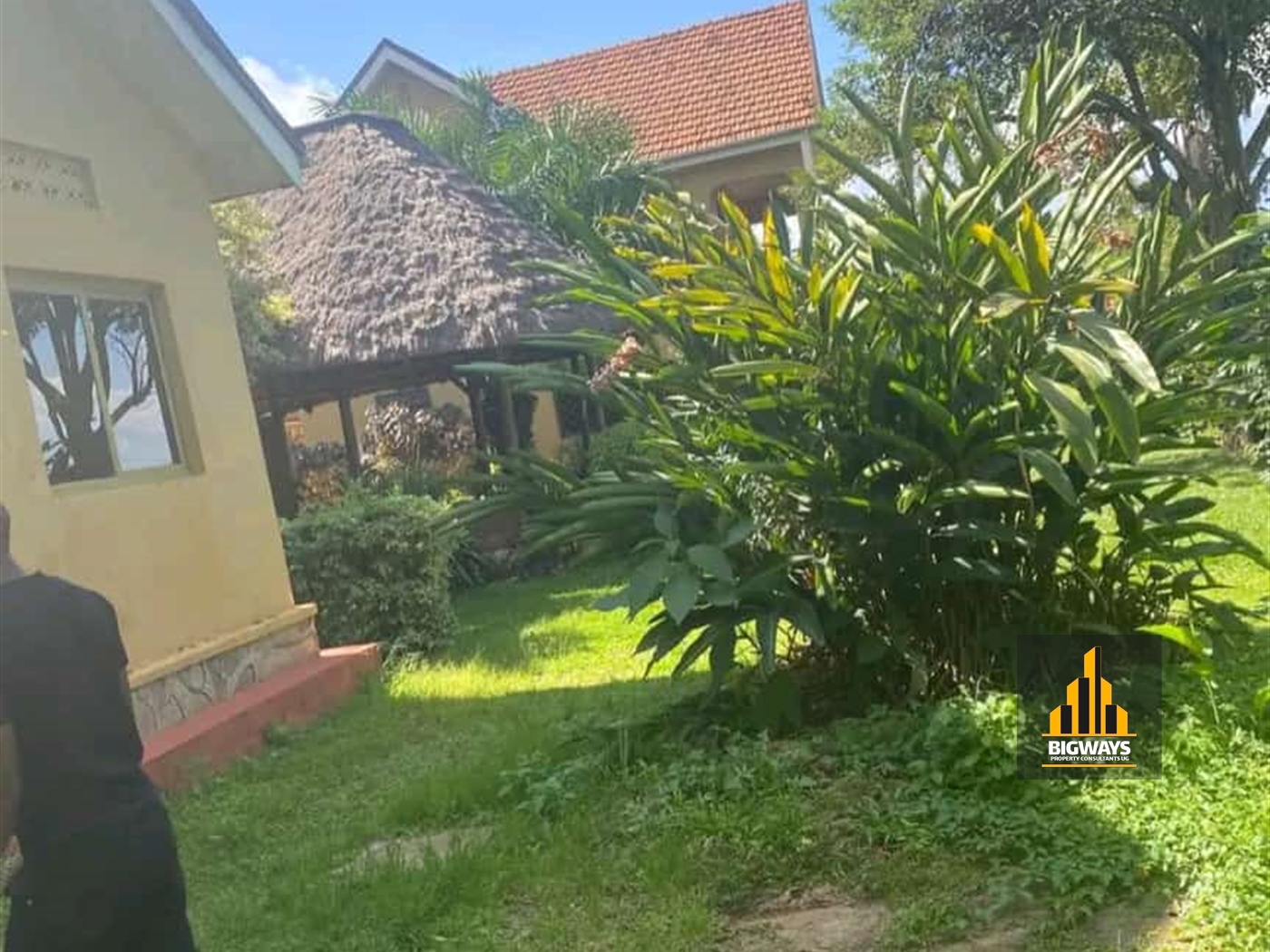 Storeyed house for sale in Lubowa Wakiso