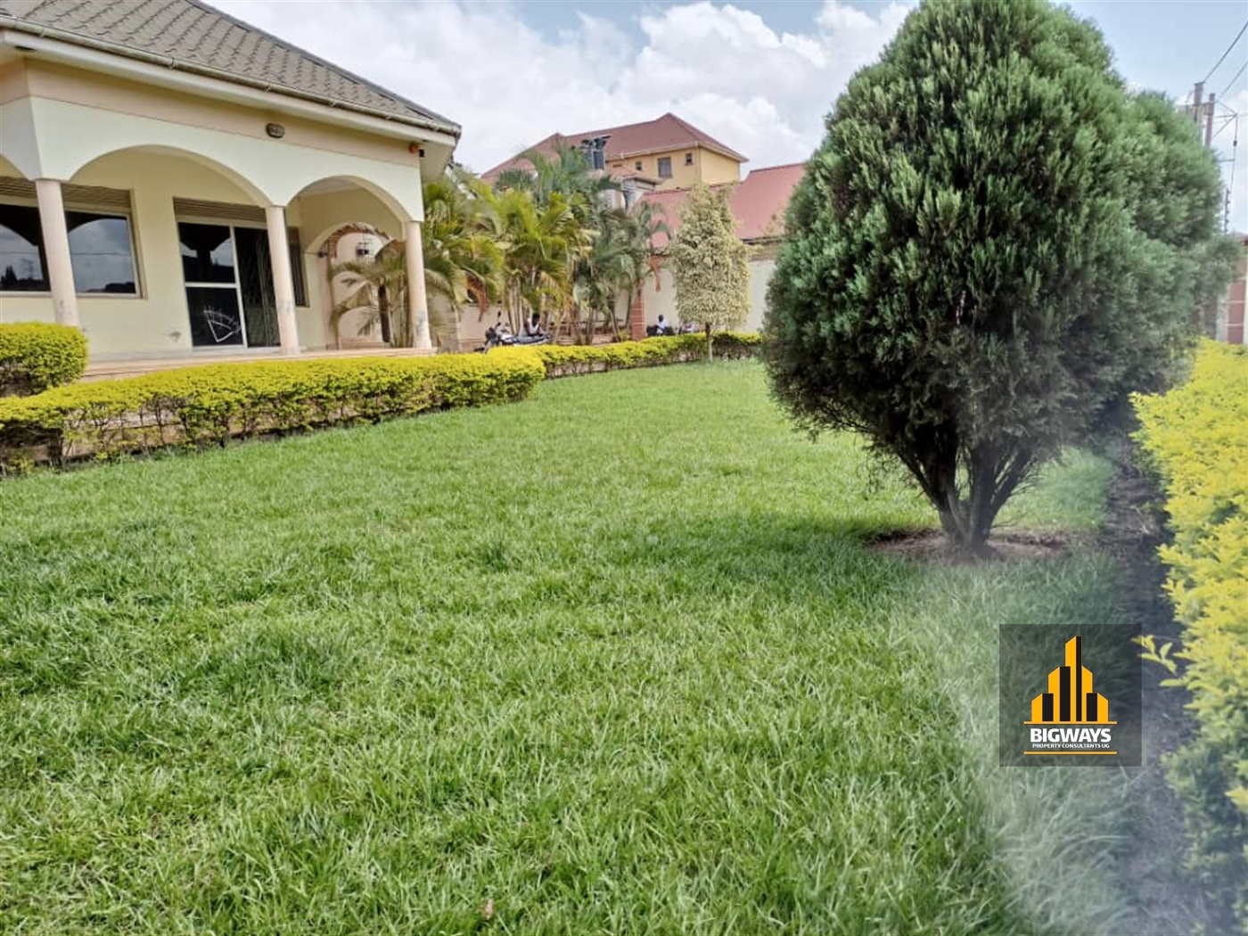 Bungalow for sale in Kira Wakiso