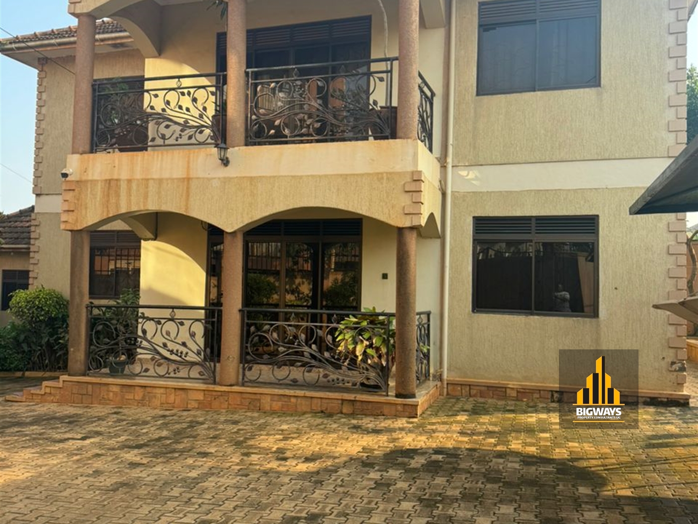 Storeyed house for sale in Najjera Wakiso