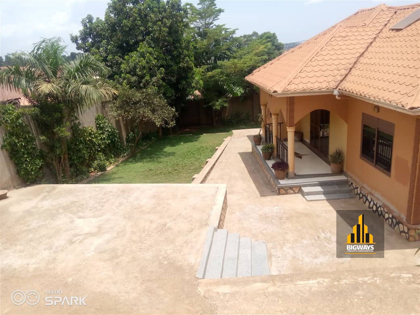 Bungalow for sale in Kasangati Wakiso