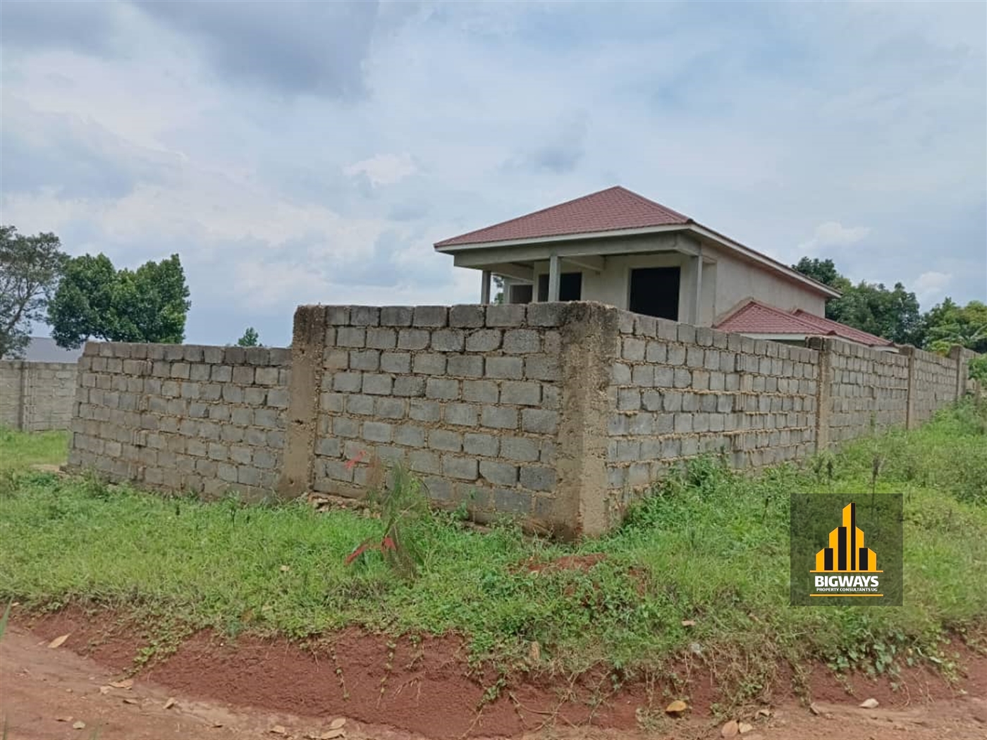 Shell House for sale in Namugongo Wakiso