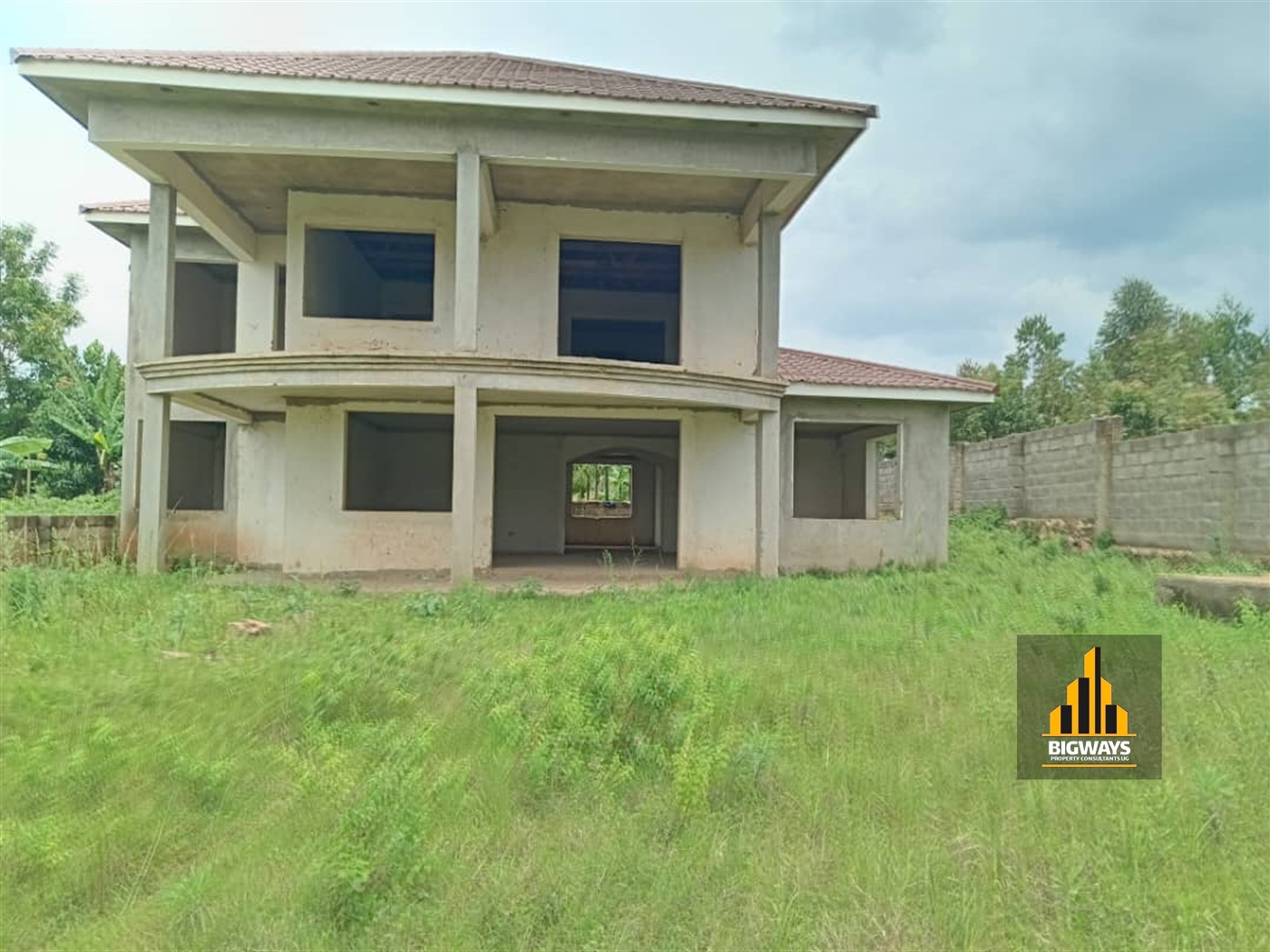 Shell House for sale in Namugongo Wakiso