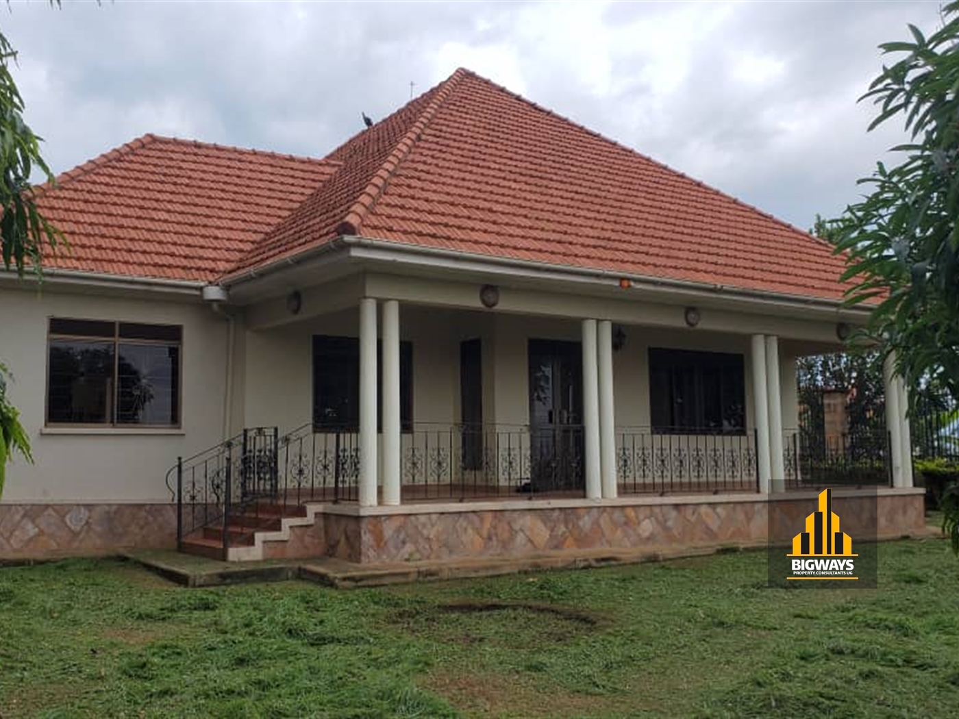 Bungalow for sale in Kisaasi Kampala