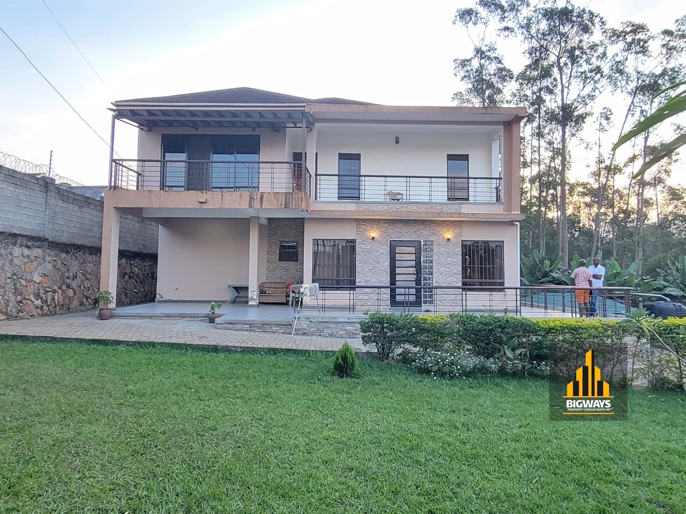 Storeyed house for sale in Magere Wakiso