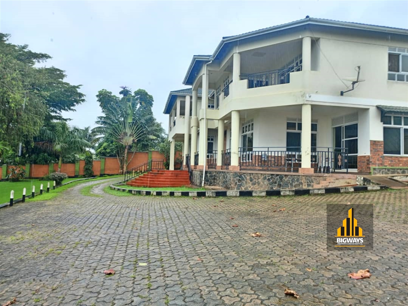 Mansion for sale in Muyenga Kampala