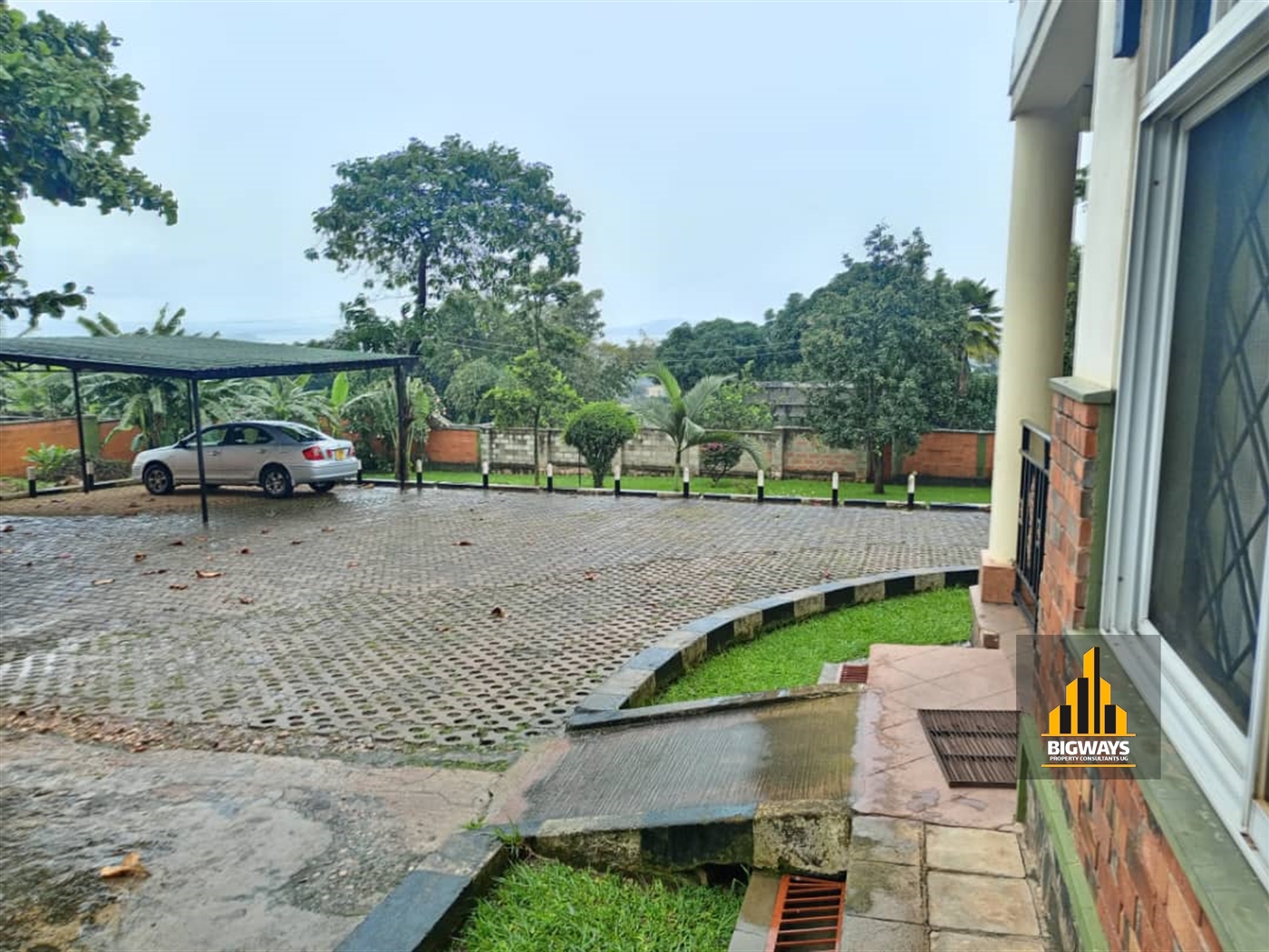 Mansion for sale in Muyenga Kampala