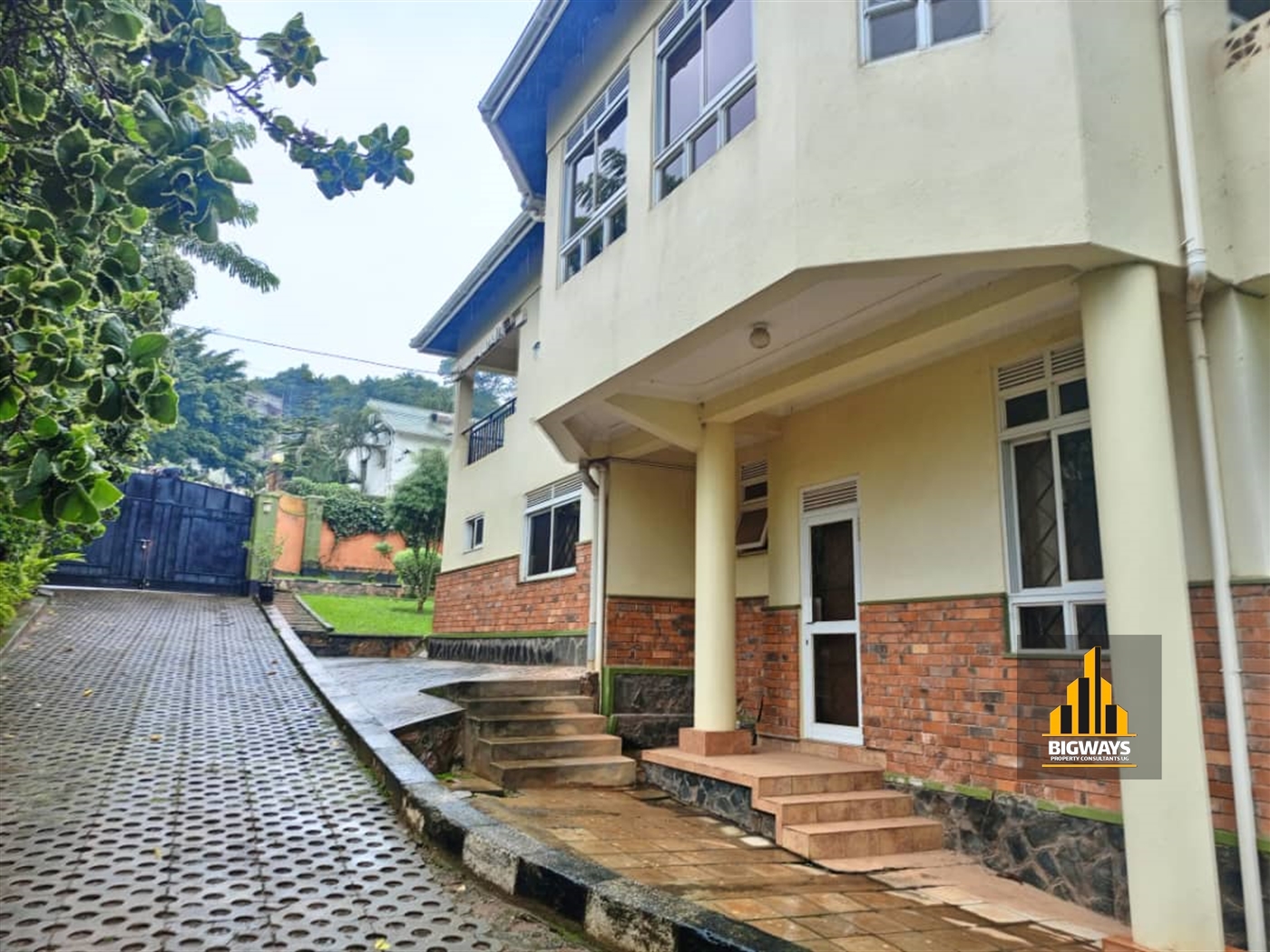 Mansion for sale in Muyenga Kampala