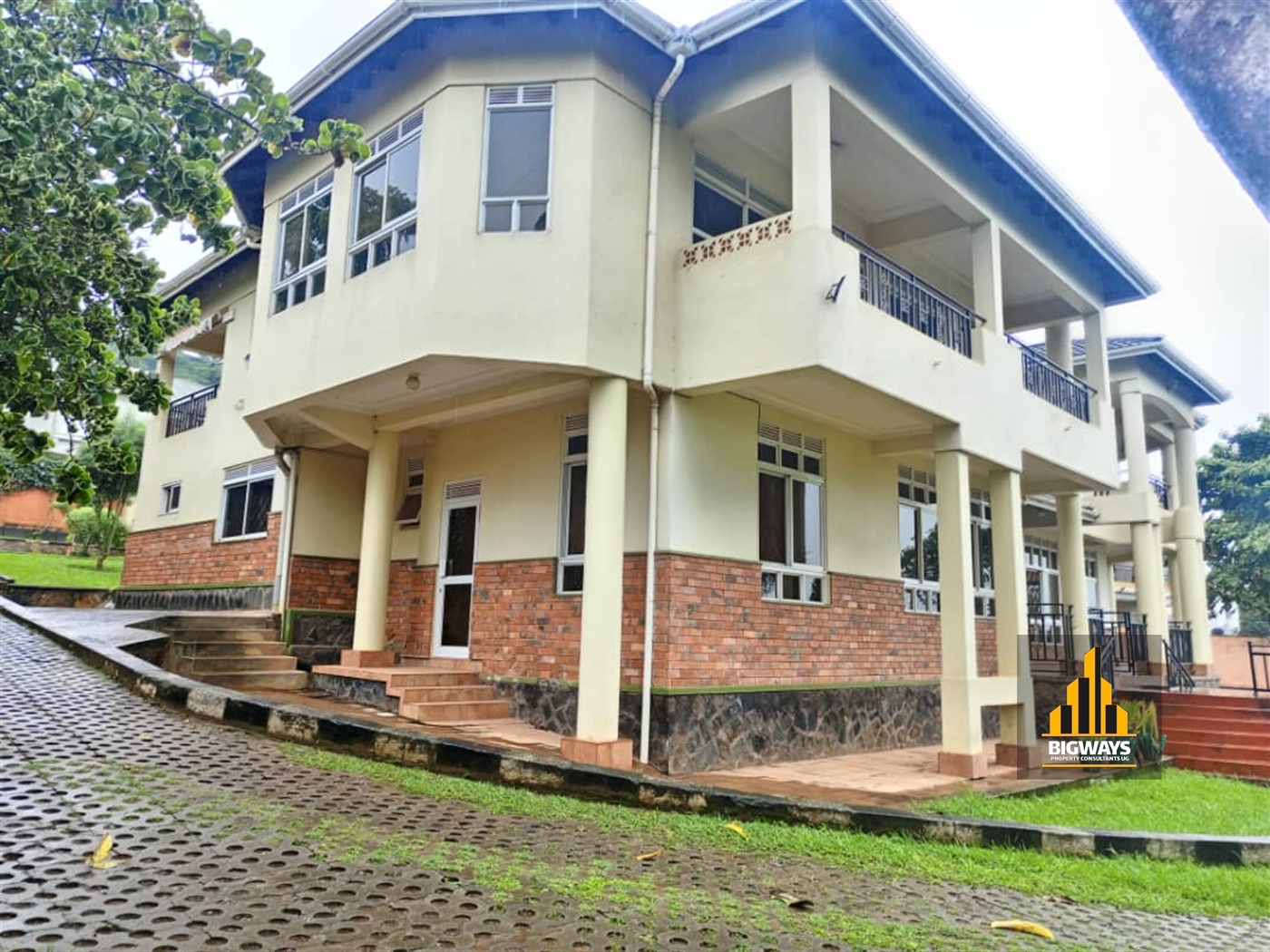 Mansion for sale in Muyenga Kampala