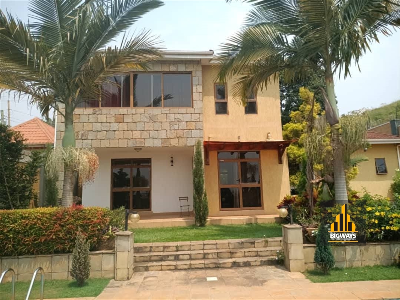 Storeyed house for sale in Akright Wakiso