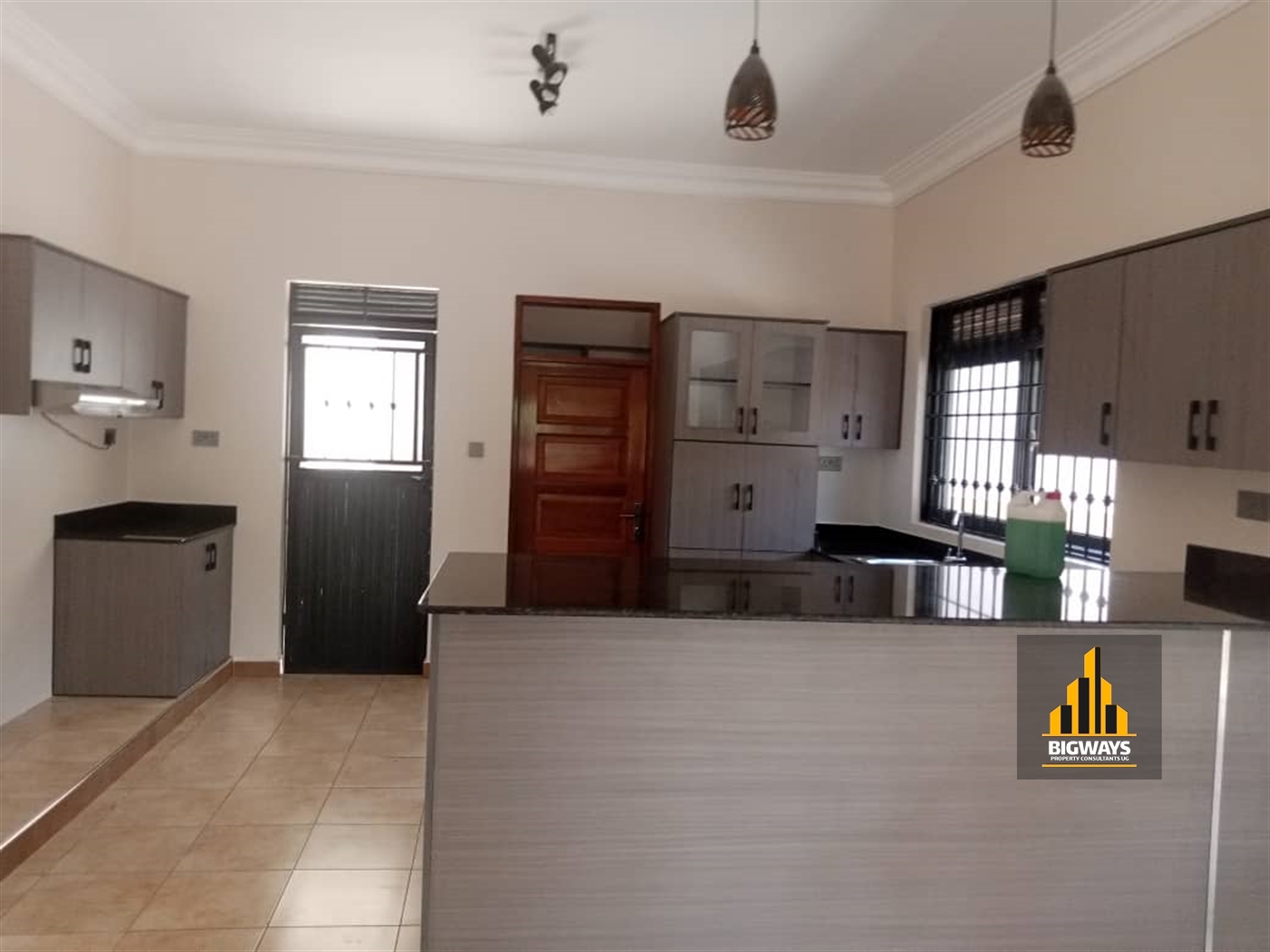 Apartment block for sale in Makindye Kampala