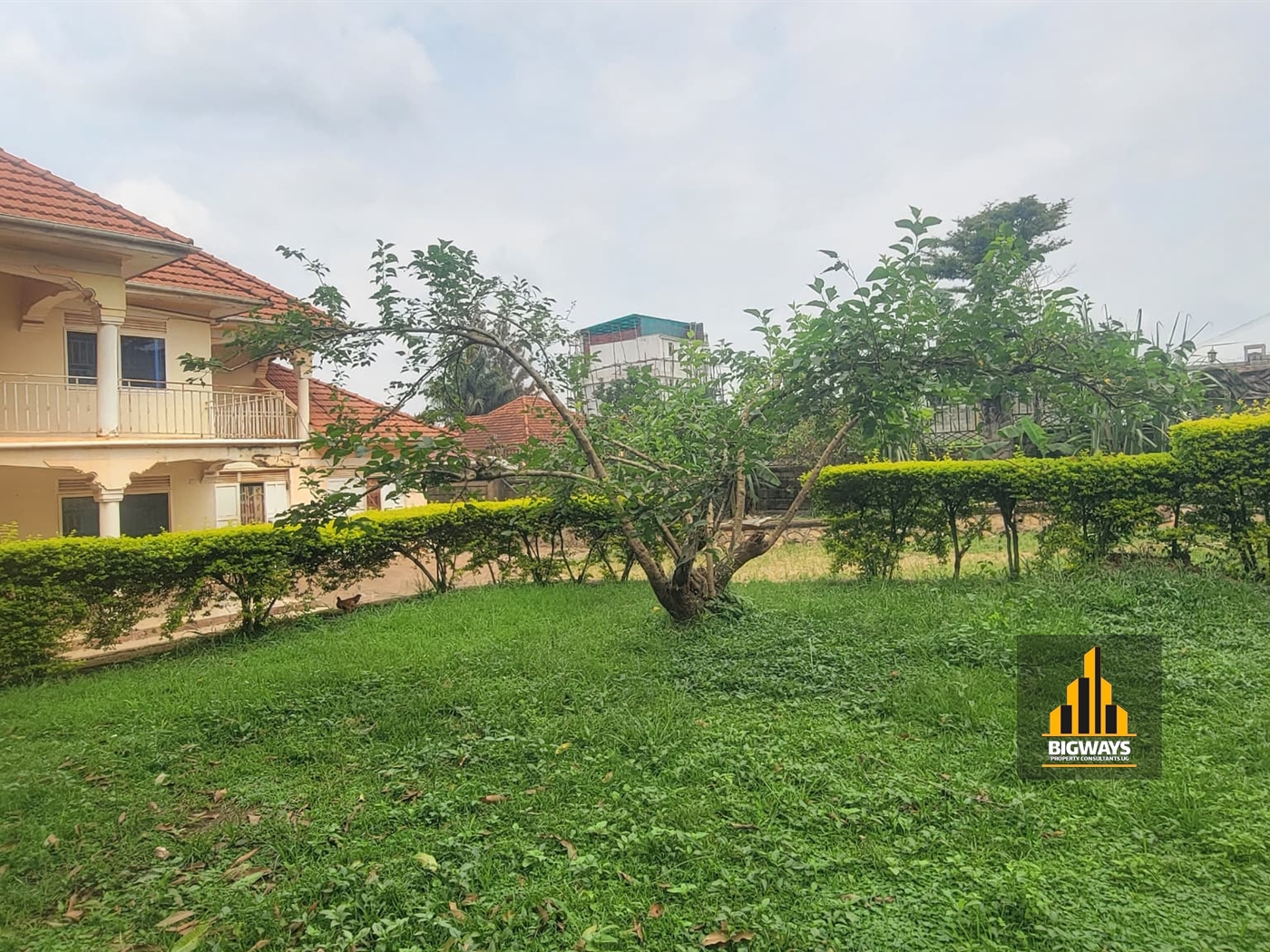 Storeyed house for sale in Mulawa Wakiso