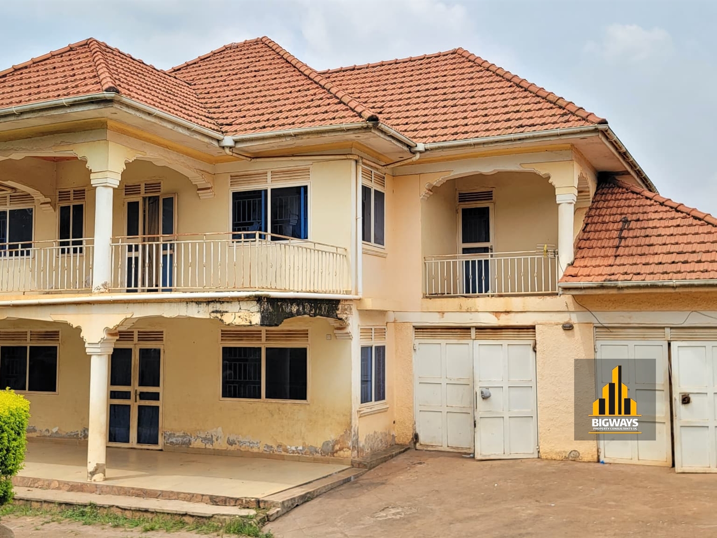 Storeyed house for sale in Mulawa Wakiso