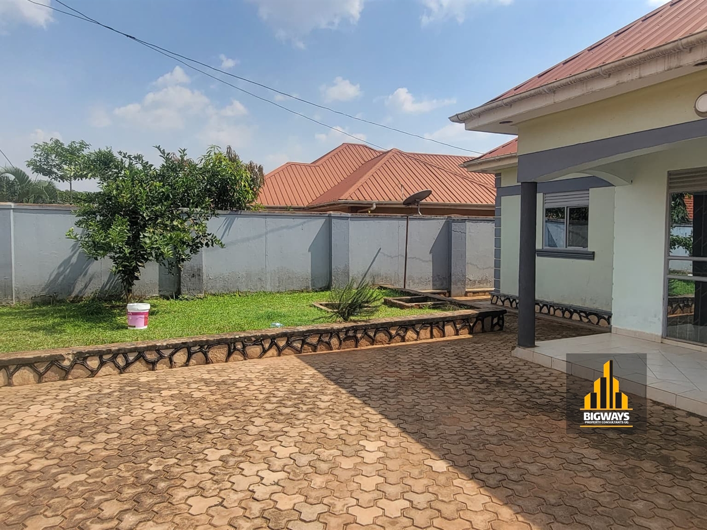 Bungalow for sale in Kira Wakiso