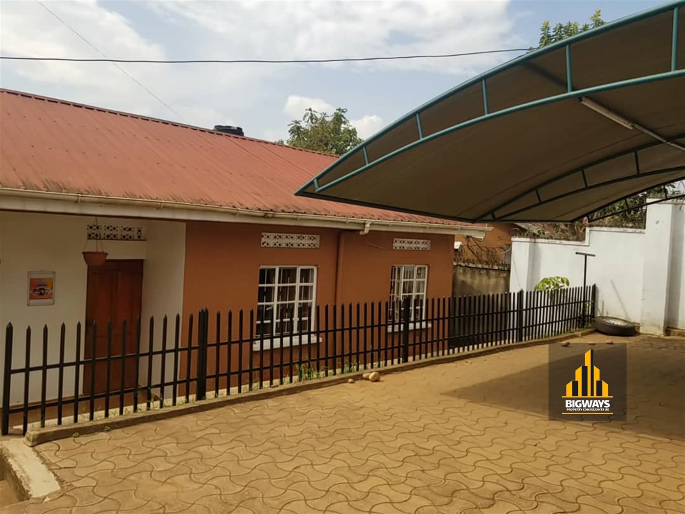 Bungalow for sale in Naalya Wakiso