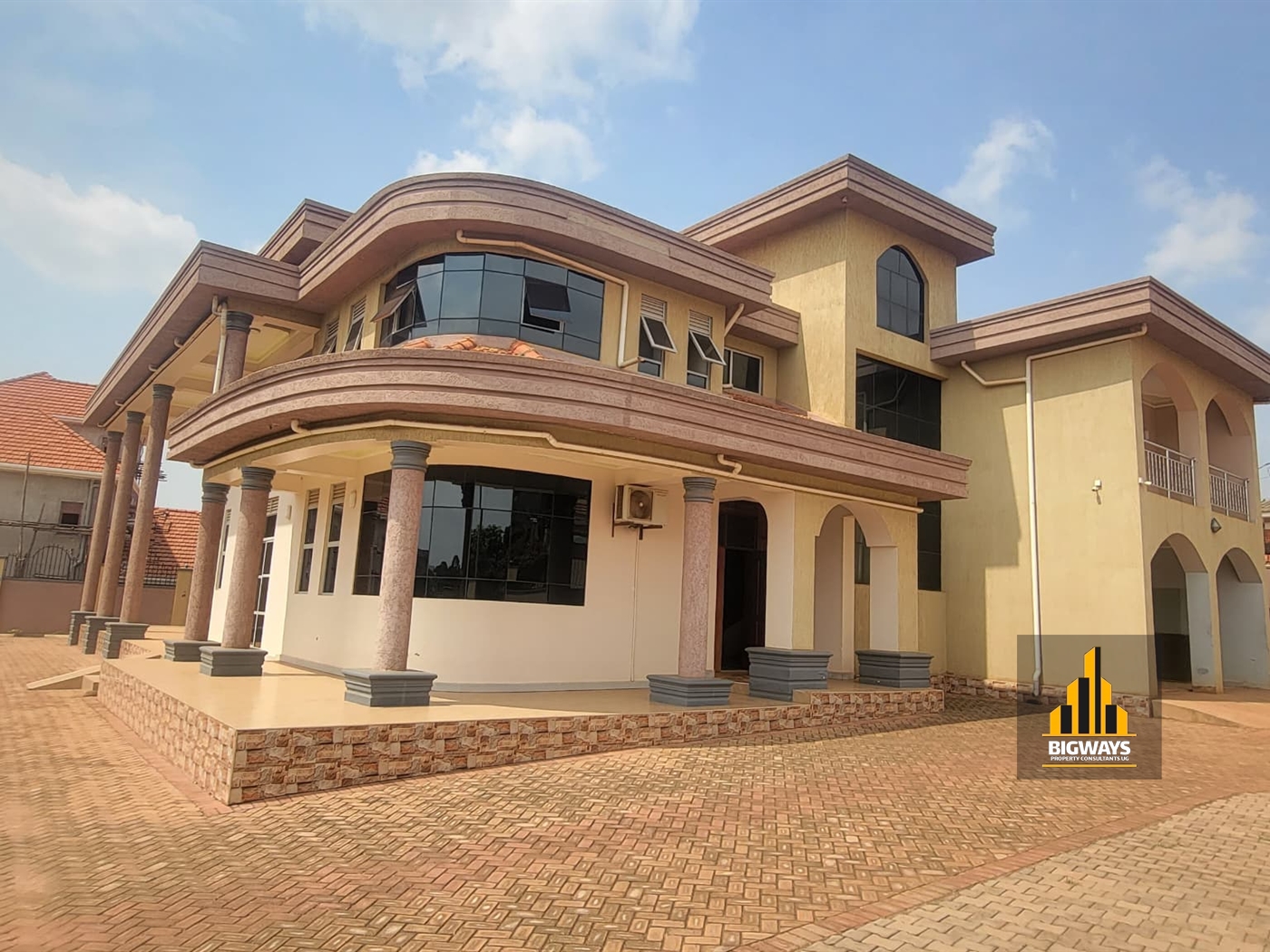 Mansion for sale in Najjera Wakiso