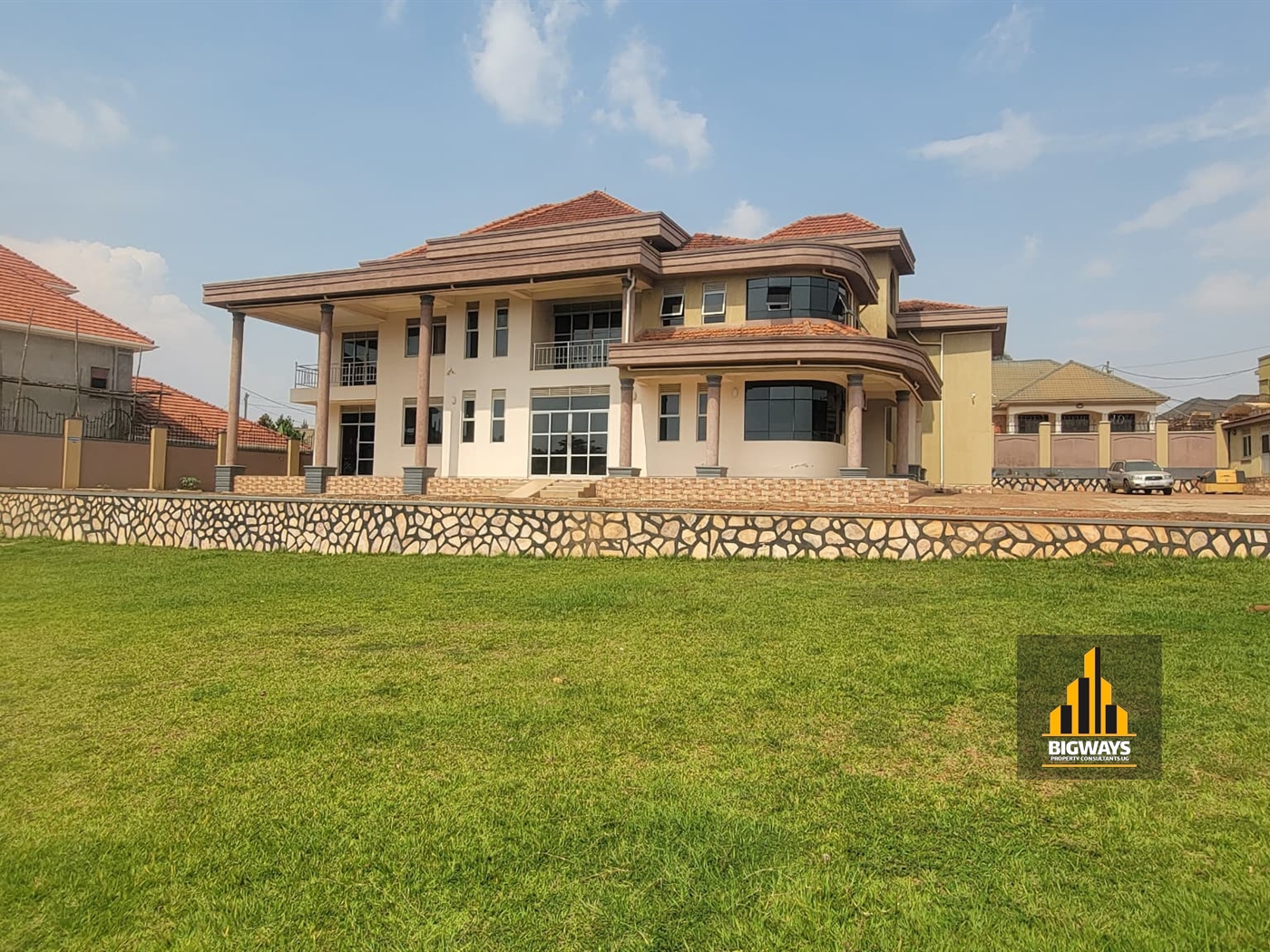 Mansion for sale in Najjera Wakiso