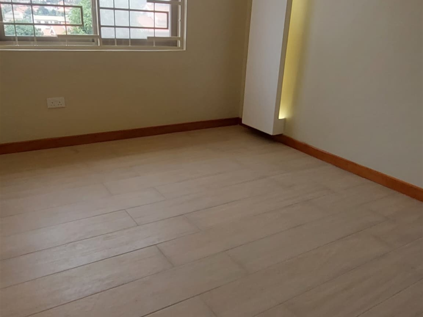 Storeyed house for rent in Kitende Wakiso