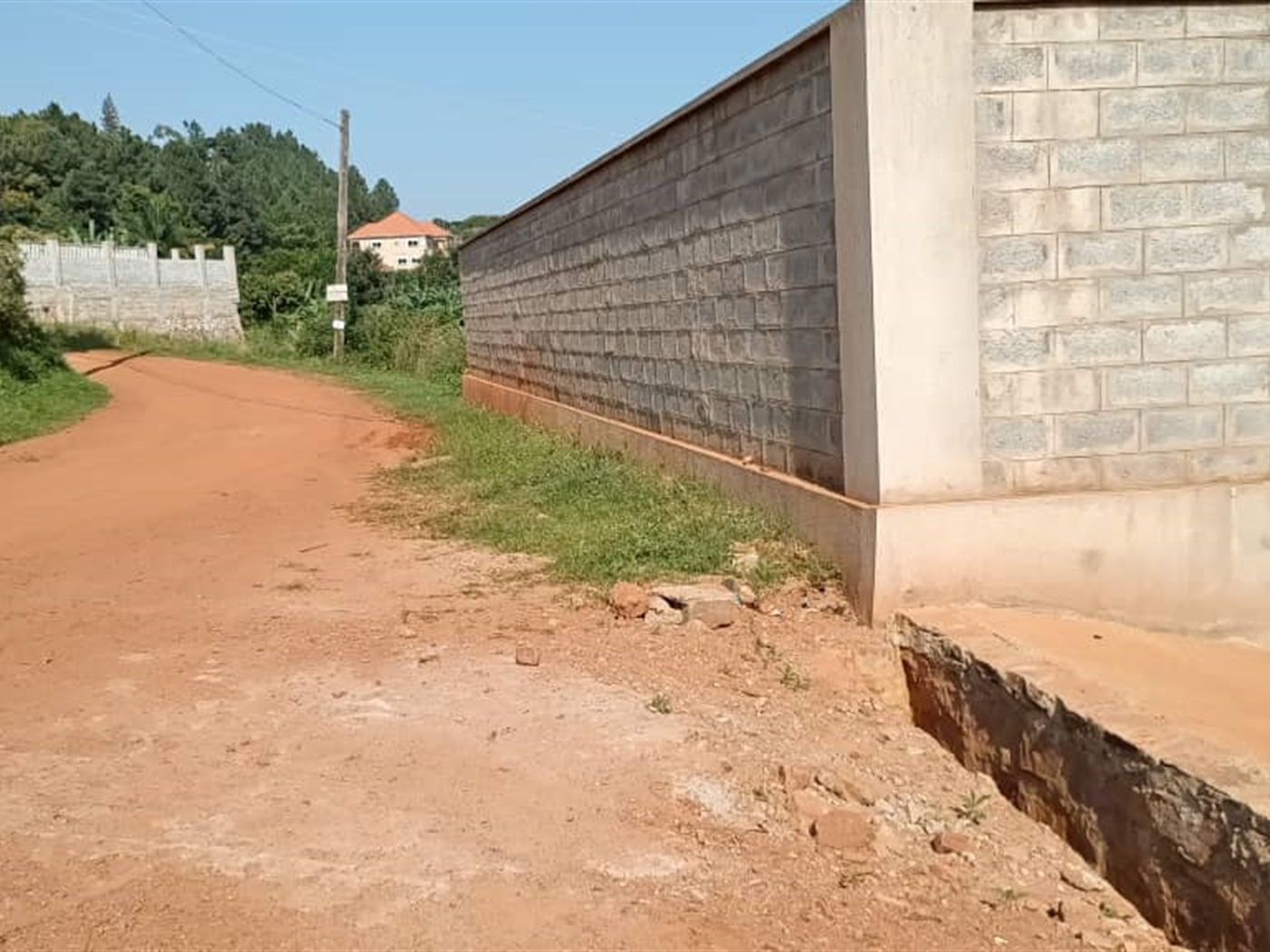 Bungalow for sale in Bwebajja Wakiso