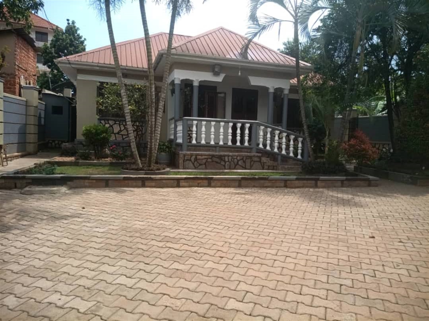 Bungalow for sale in Lweza Wakiso