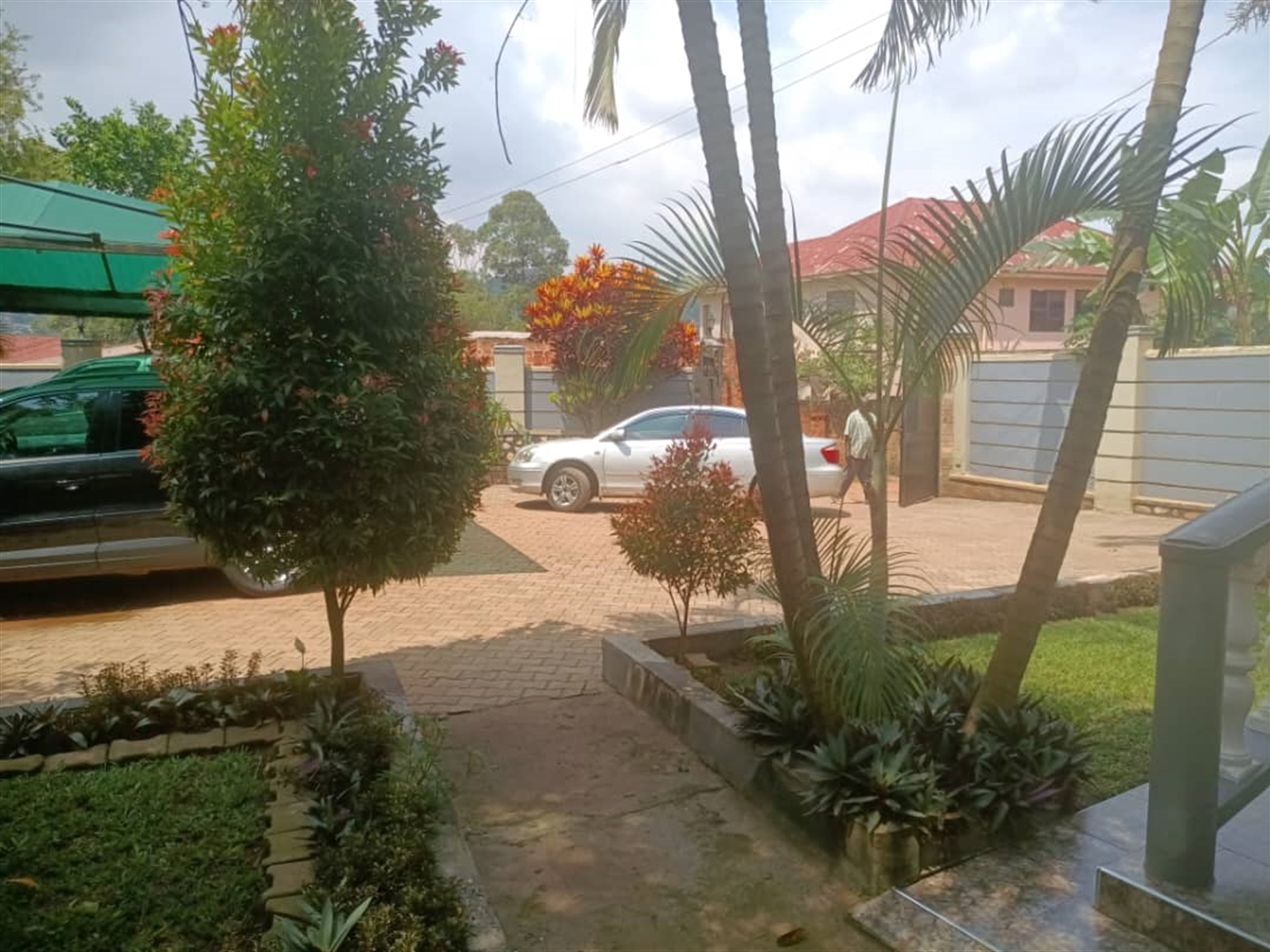 Bungalow for sale in Lweza Wakiso