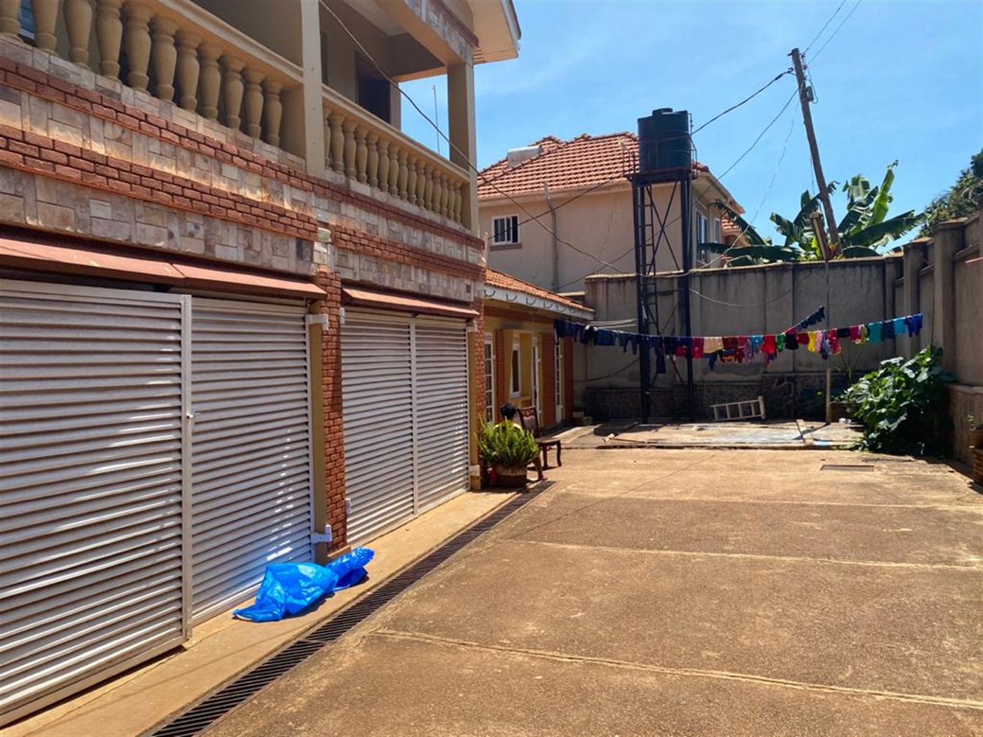 Storeyed house for sale in Makindye Kampala