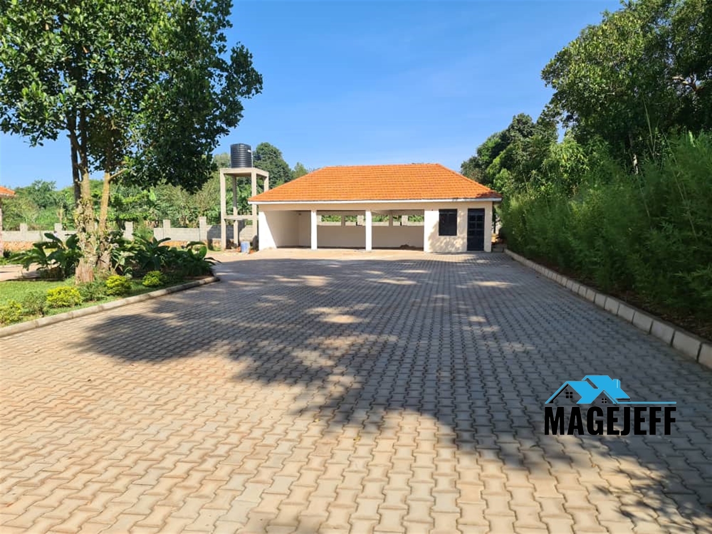 Bungalow for sale in Kiwenda Wakiso