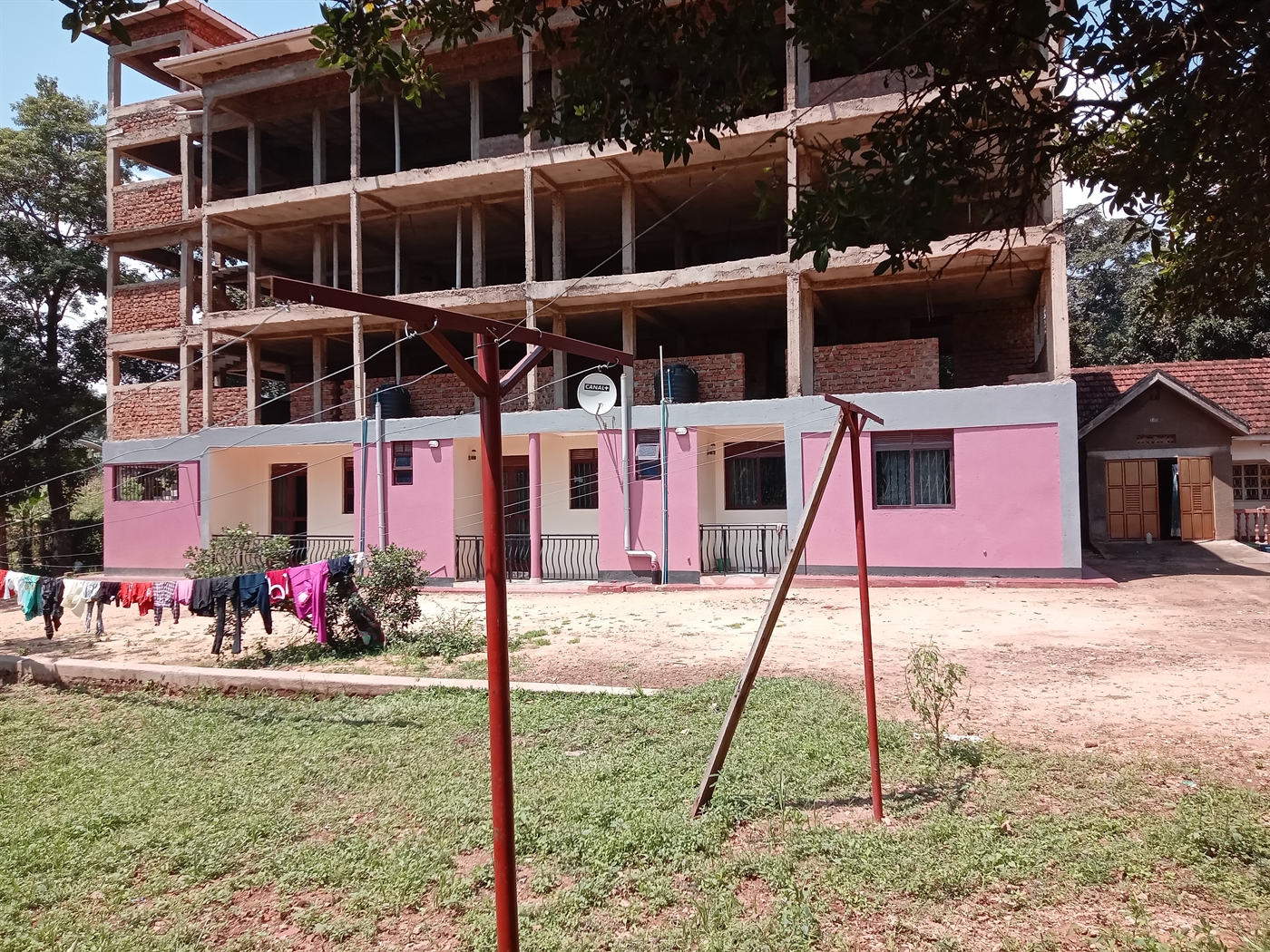 Apartment block for rent in Sunrise Mbaale