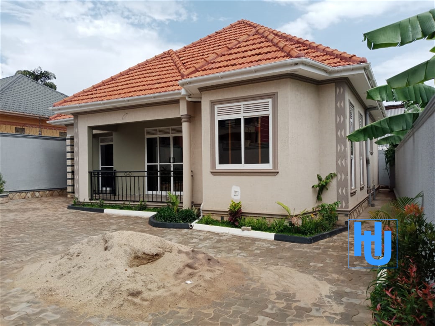 Bungalow for sale in Kitende Wakiso