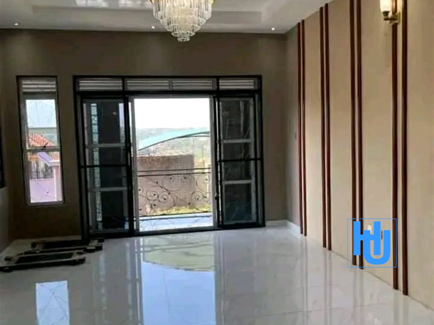 Mansion for sale in Akright Wakiso