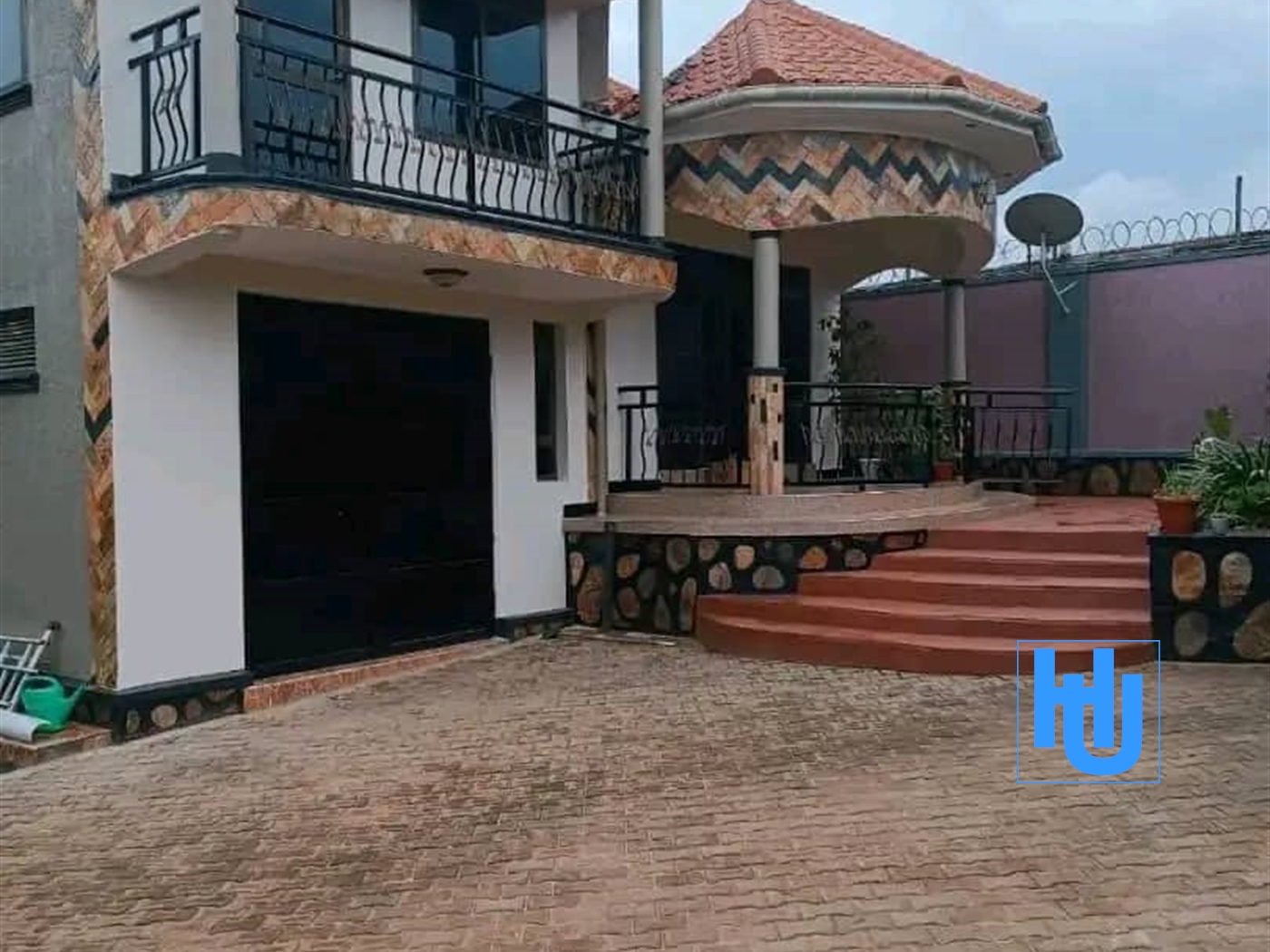 Mansion for sale in Bwelenga Wakiso