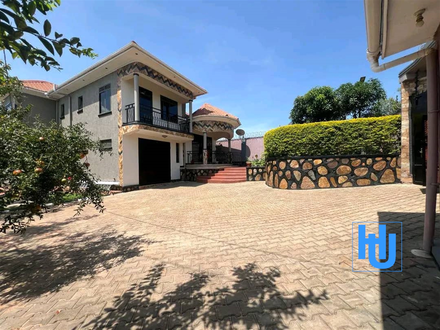 Mansion for sale in Bwelenga Wakiso