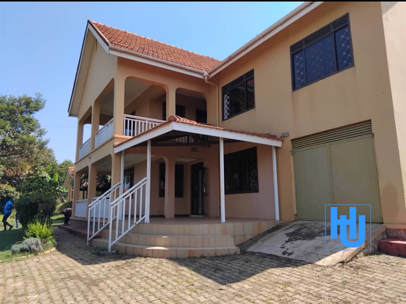 Mansion for sale in Lubowa Wakiso