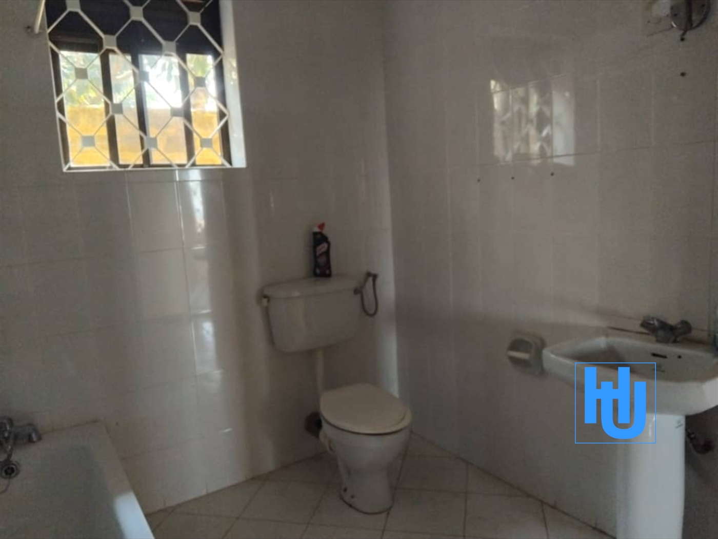 Mansion for sale in Lubowa Wakiso