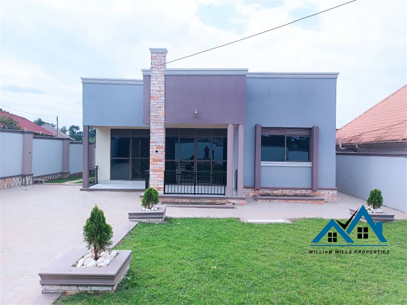 Storeyed house for sale in Kira Wakiso