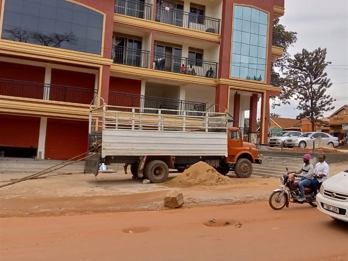 Commercial block for sale in Makindye Kampala