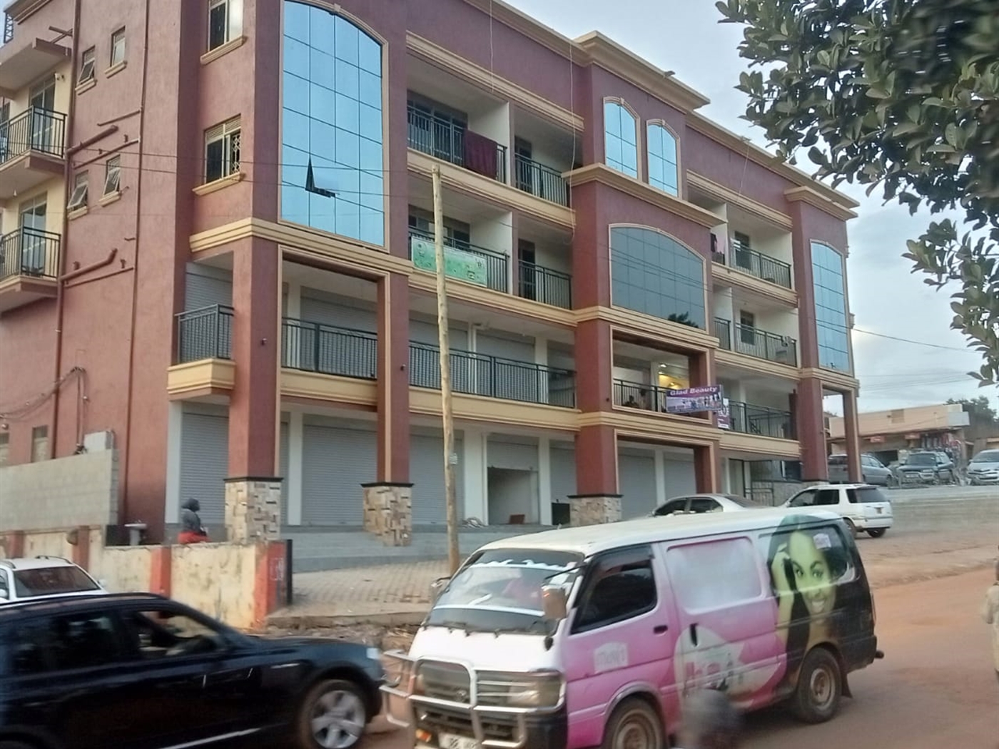 Commercial block for sale in Makindye Kampala