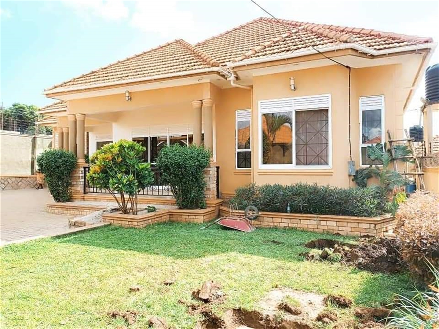 Bungalow for sale in Kira Wakiso