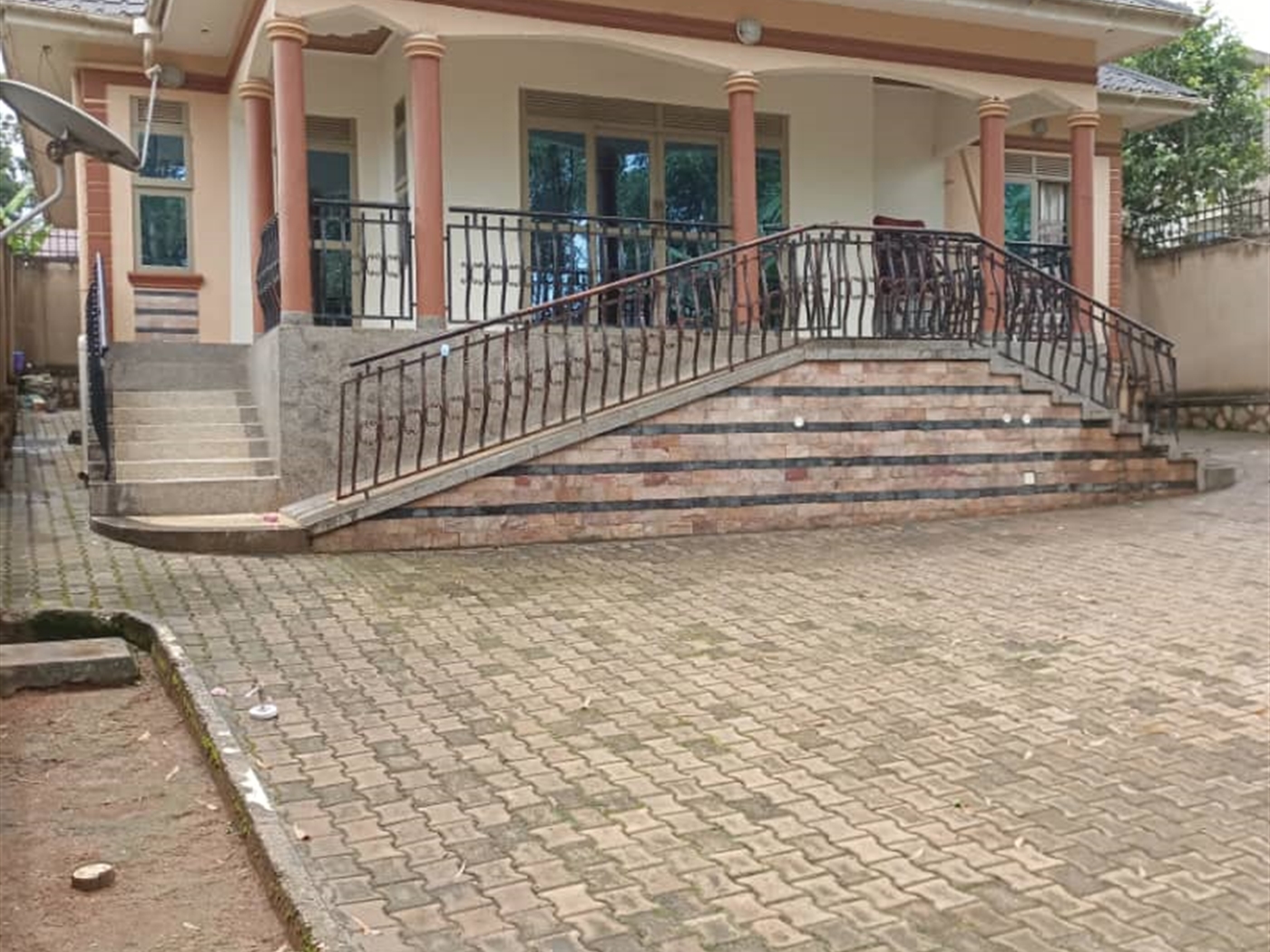 Bungalow for sale in Gayaza Wakiso