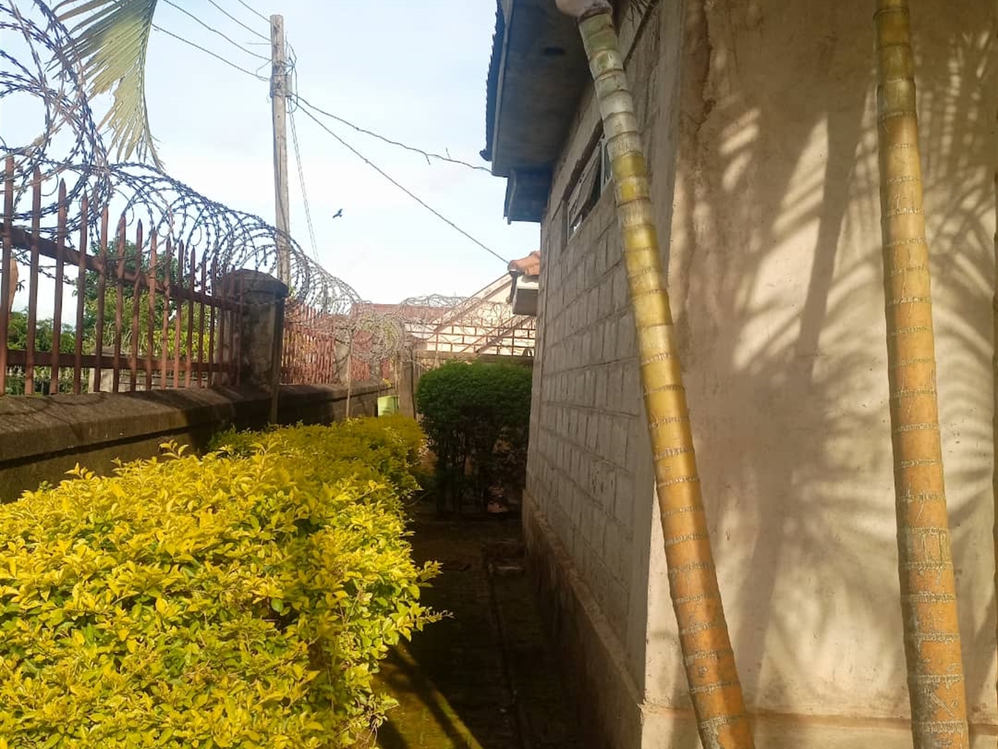 Storeyed house for sale in Bunamwaaya Wakiso