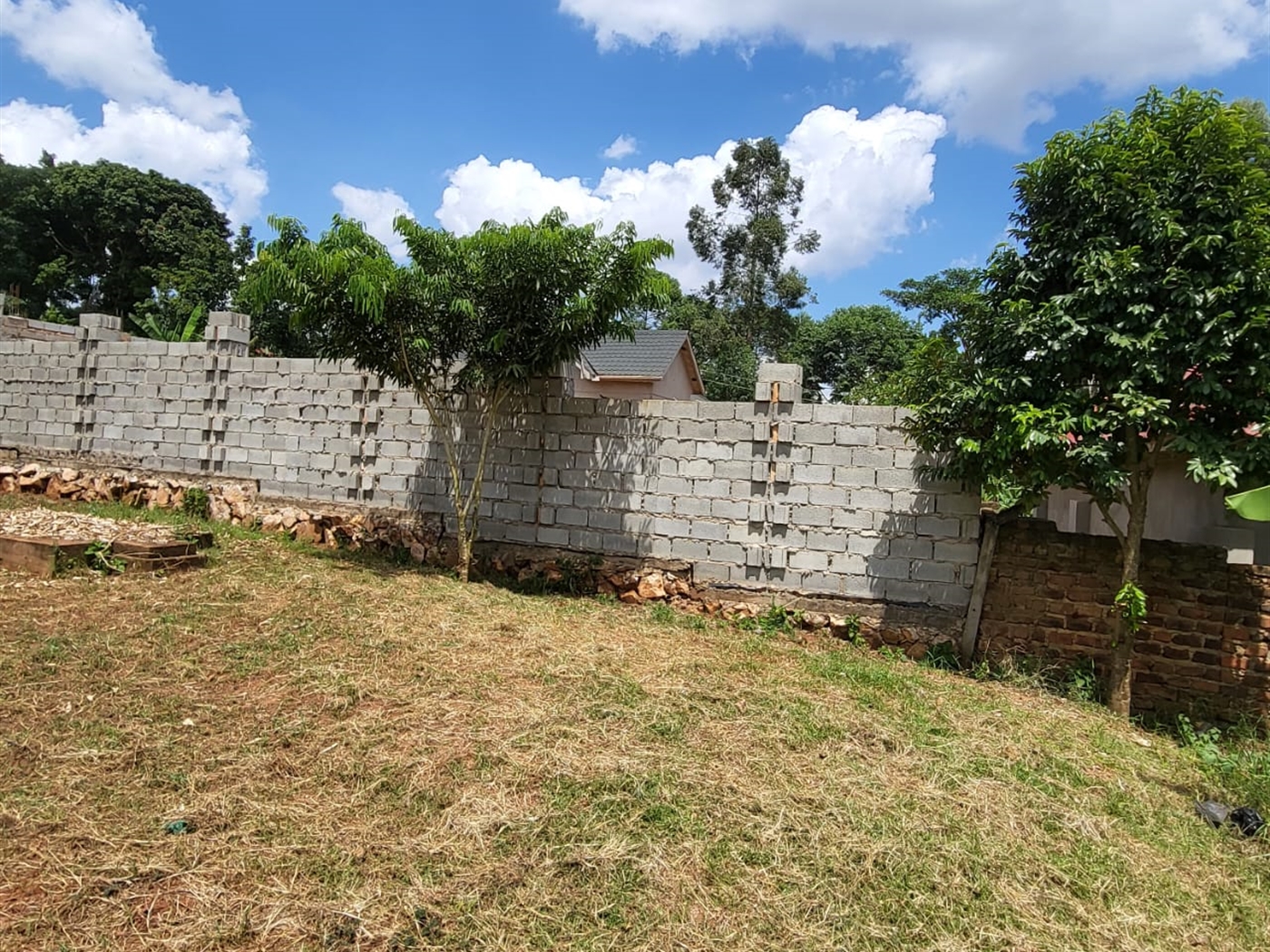 Bungalow for sale in Manyangwa Wakiso