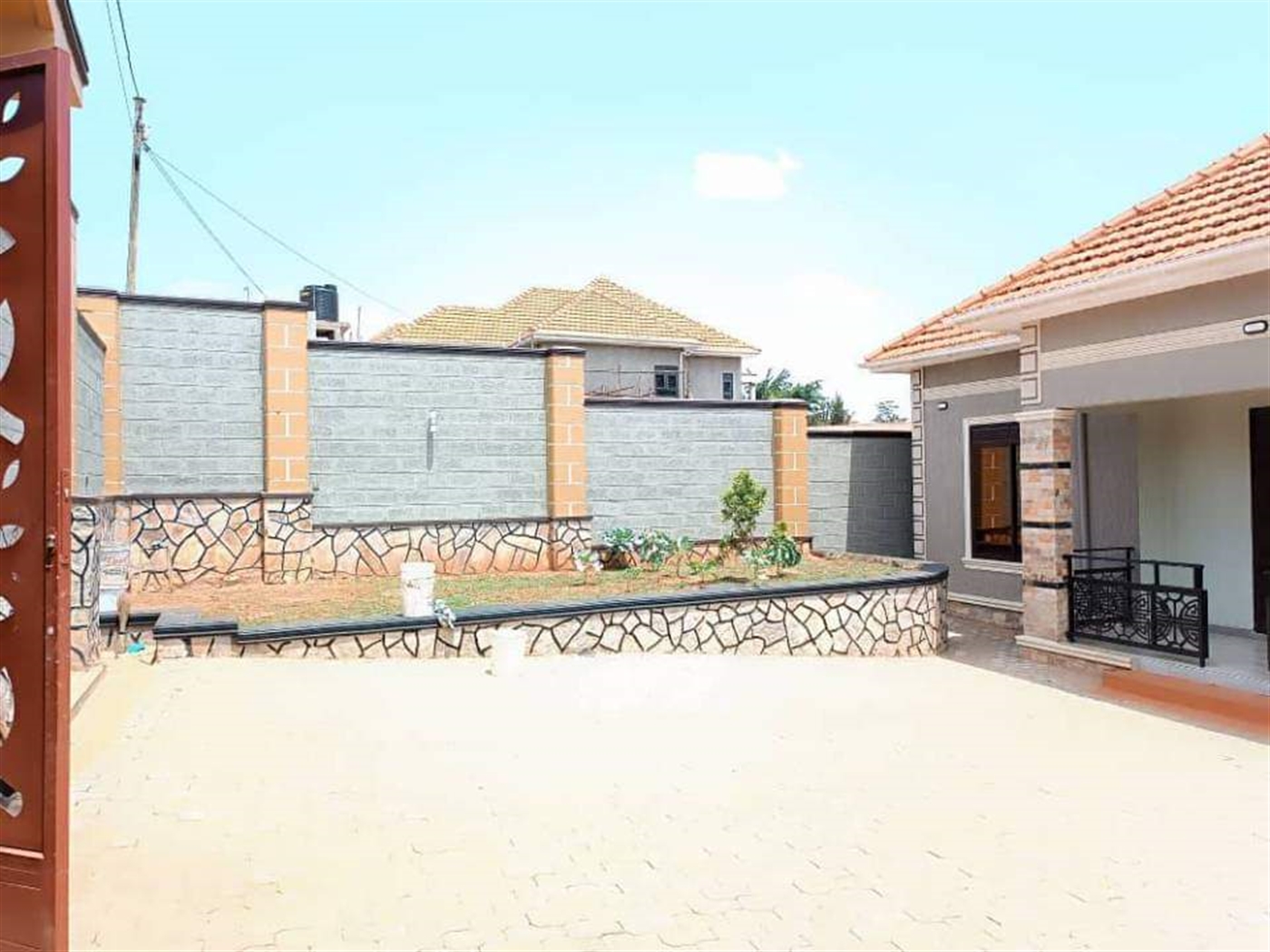 Bungalow for sale in Kira Wakiso