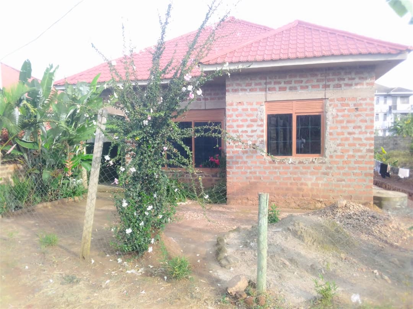 Bungalow for sale in Kyanja Wakiso